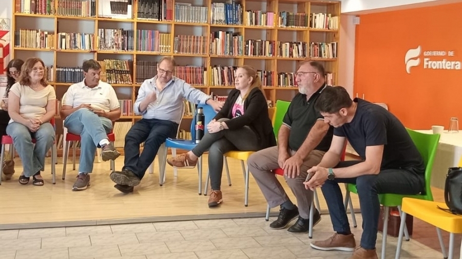 Aporte Para El Centro Cultural Y Deportivo Ramona