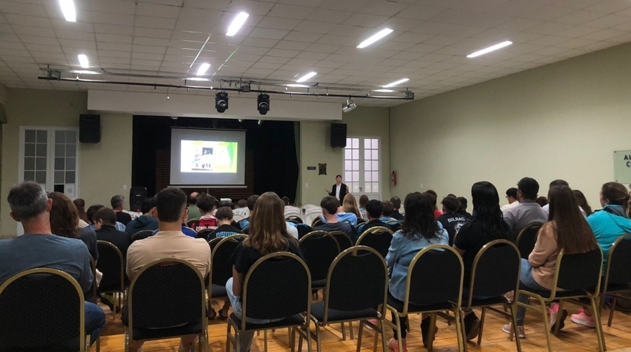 Diálogos Sobre Nutrición Y Hábitos Saludables