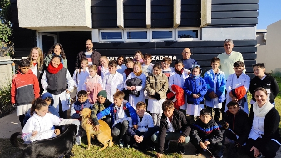 Visita De Alumnos A Planta Potabilizadora