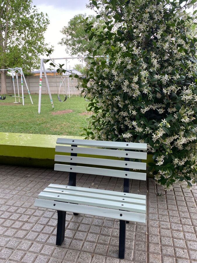 BANCO HECHO CON TAPITAS